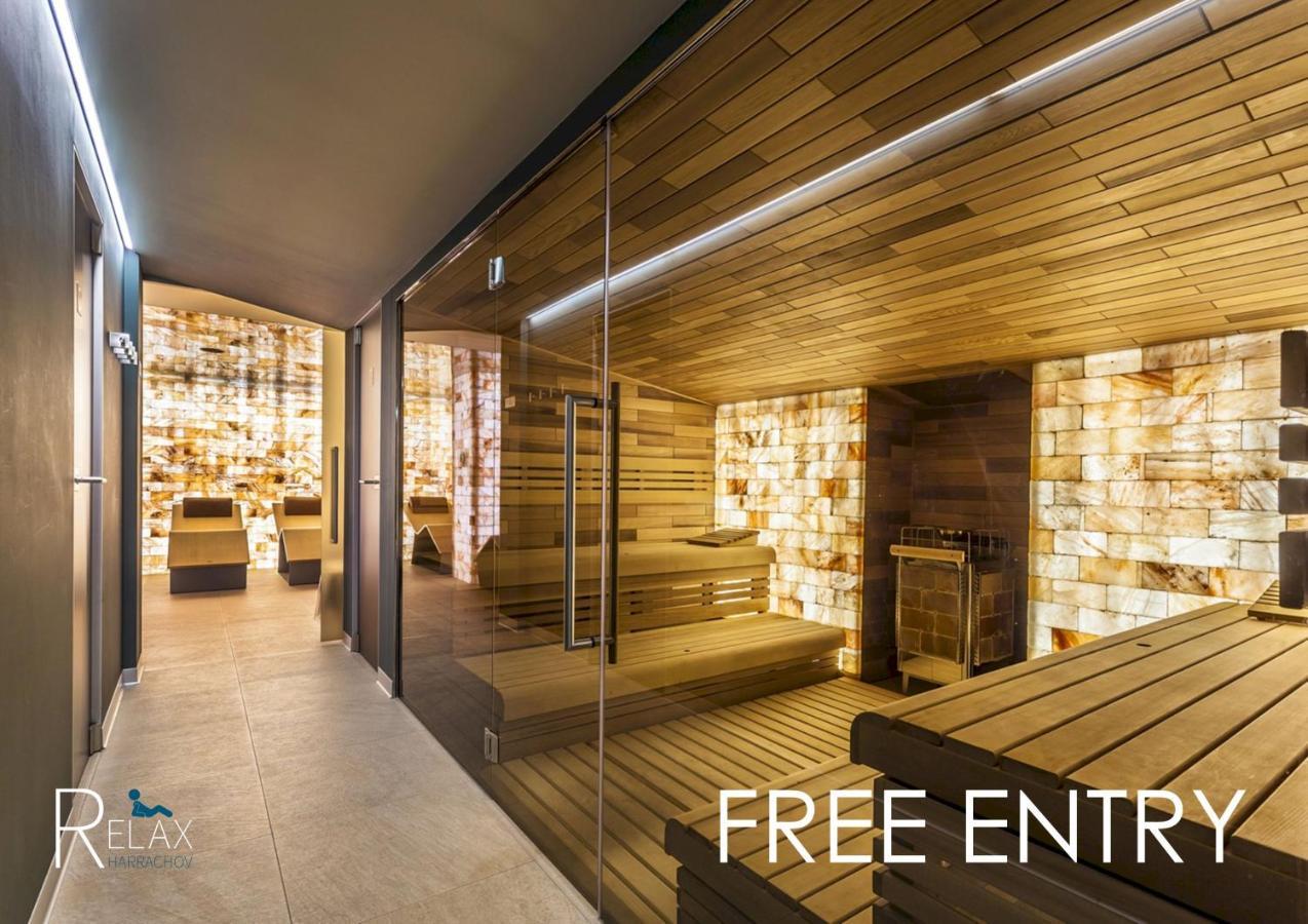 Apartment Free Wellness & Multimedia - Snidane V Cene - Zdarma Vstup Do Wellness, Virive Vany, Solna Sauna, Finska Sauna, Parni Sauna, Masaze, Playstation 5 A Hry, Sklep, Moderni Vybaveni, Parkovani Zdarma, Vybaveni Pro Deti, Klidna Lokalita *